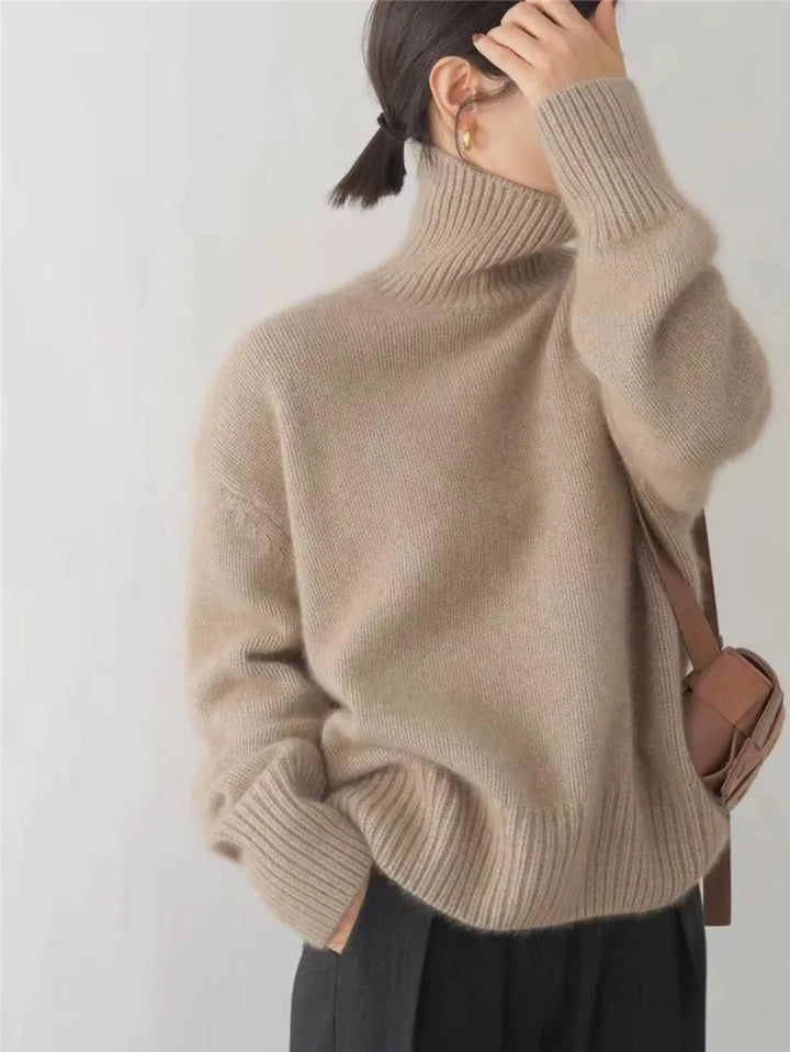 Lin™ |  Comfy Turtleneck