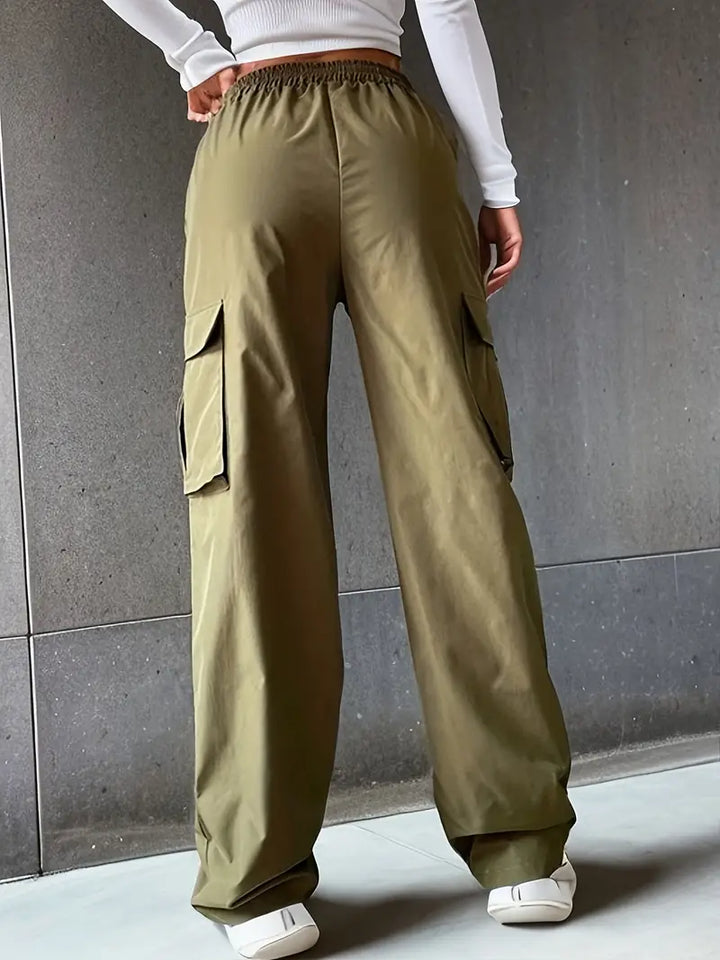 Paulette – Stylish Women’s Cargo Pants